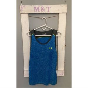 Sleeveless workout shirt